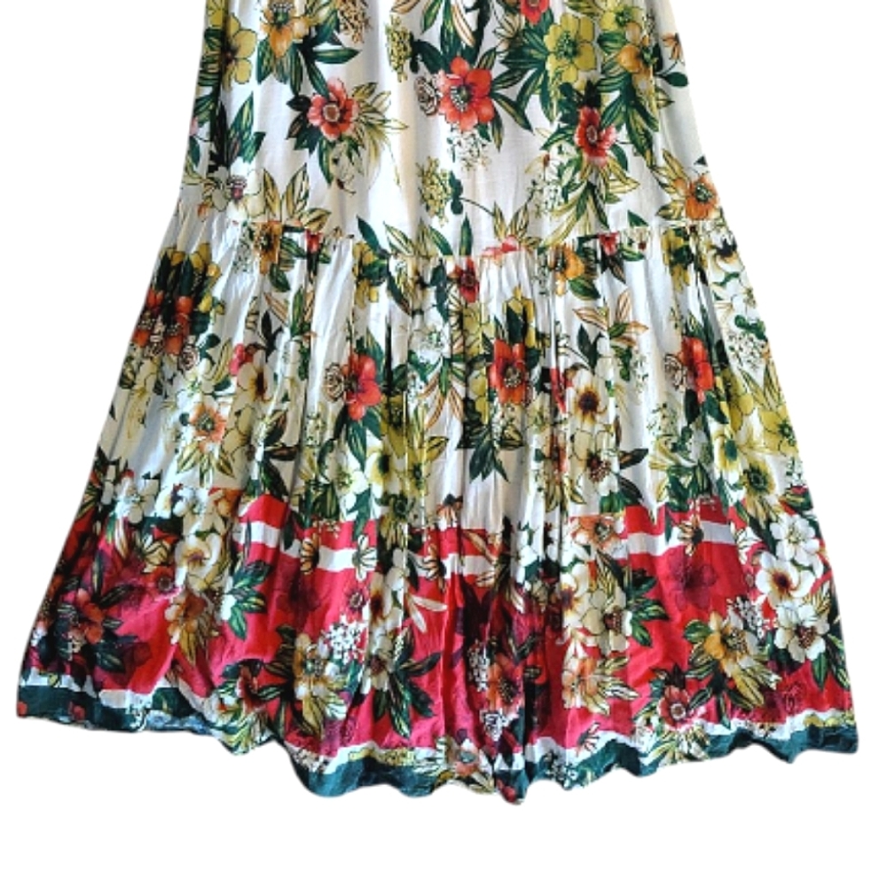 ECI Floral Maxi Dress - Red, Green, White - Picture 10 of 16